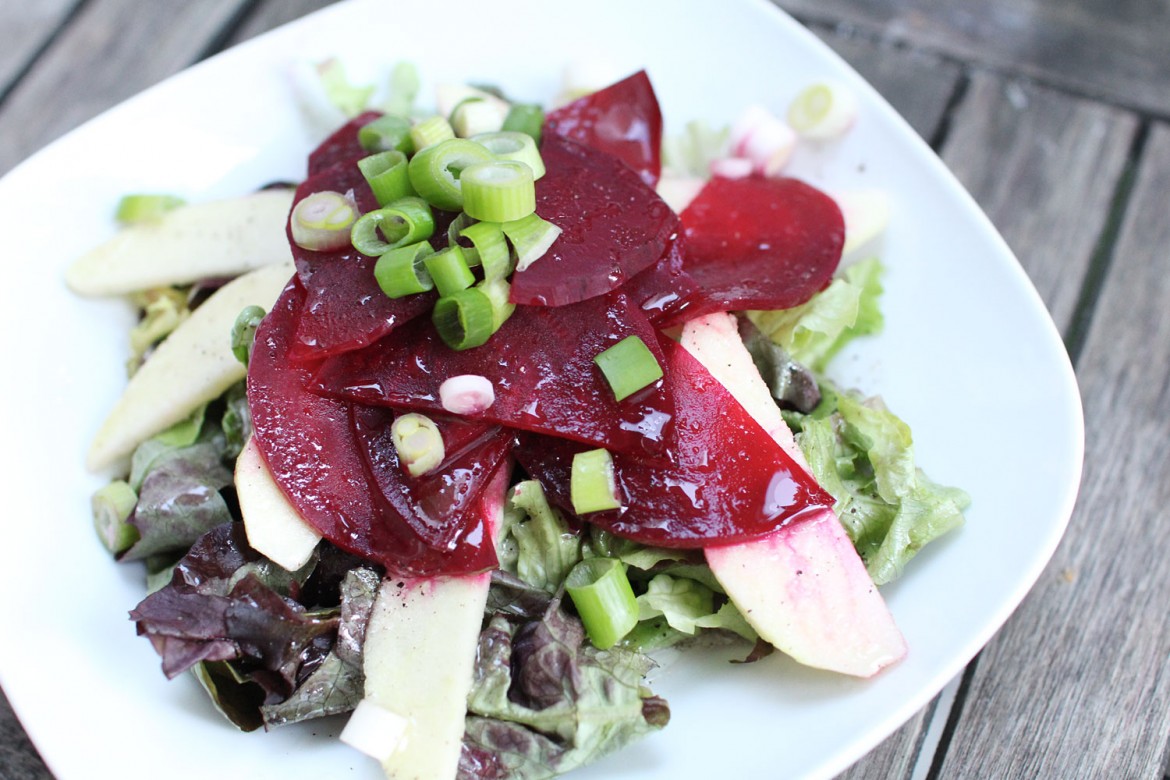 Rote Bete Salat Mit Apfel Und Lauchzwiebel Stryletz